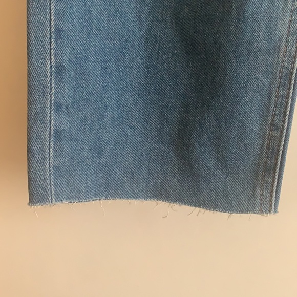 Design Lab size 30 light wash pearl encrusted jean - Picture 3 of 6